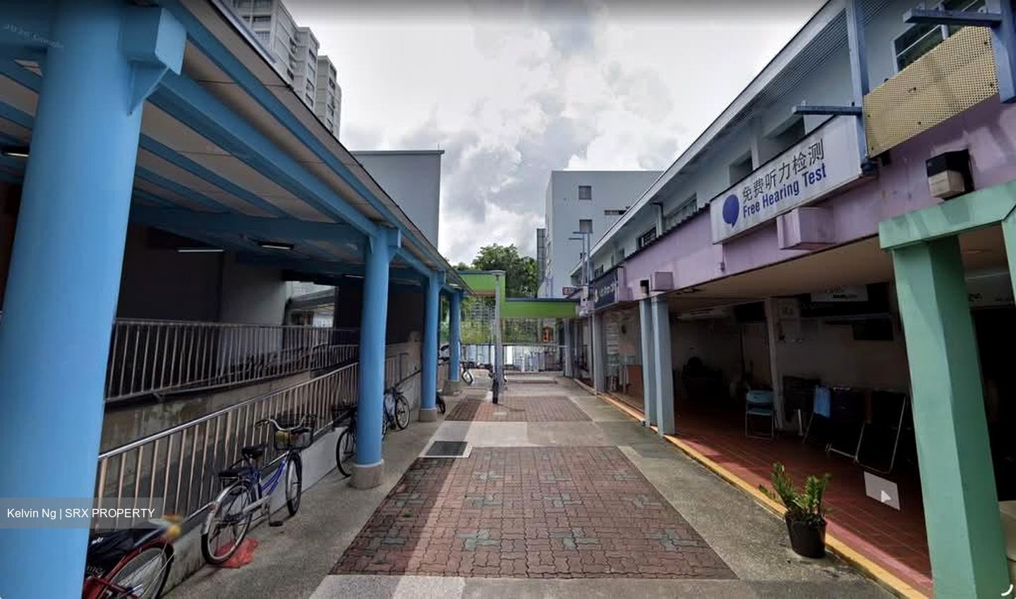 Ang Mo Kio Avenue 8 (D20), Shop House #553565461